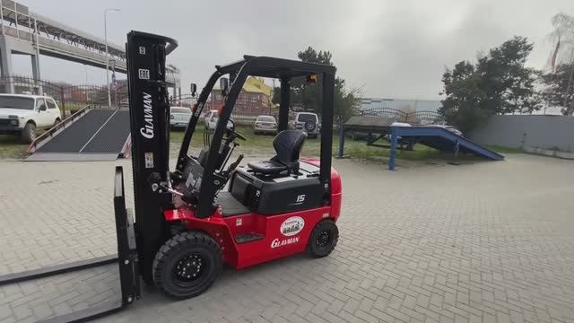 Вилочный погрузчик GLAVMAN CPCD15-AG2 ( завод HANGCHA)  POV