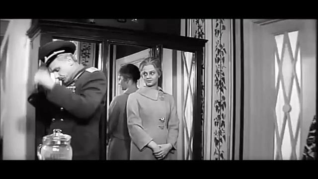 ЖЕНА ОФИЦЕРА