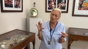 Видеоэкскурсия по выставке фотографий «За чашкой индийского чая»