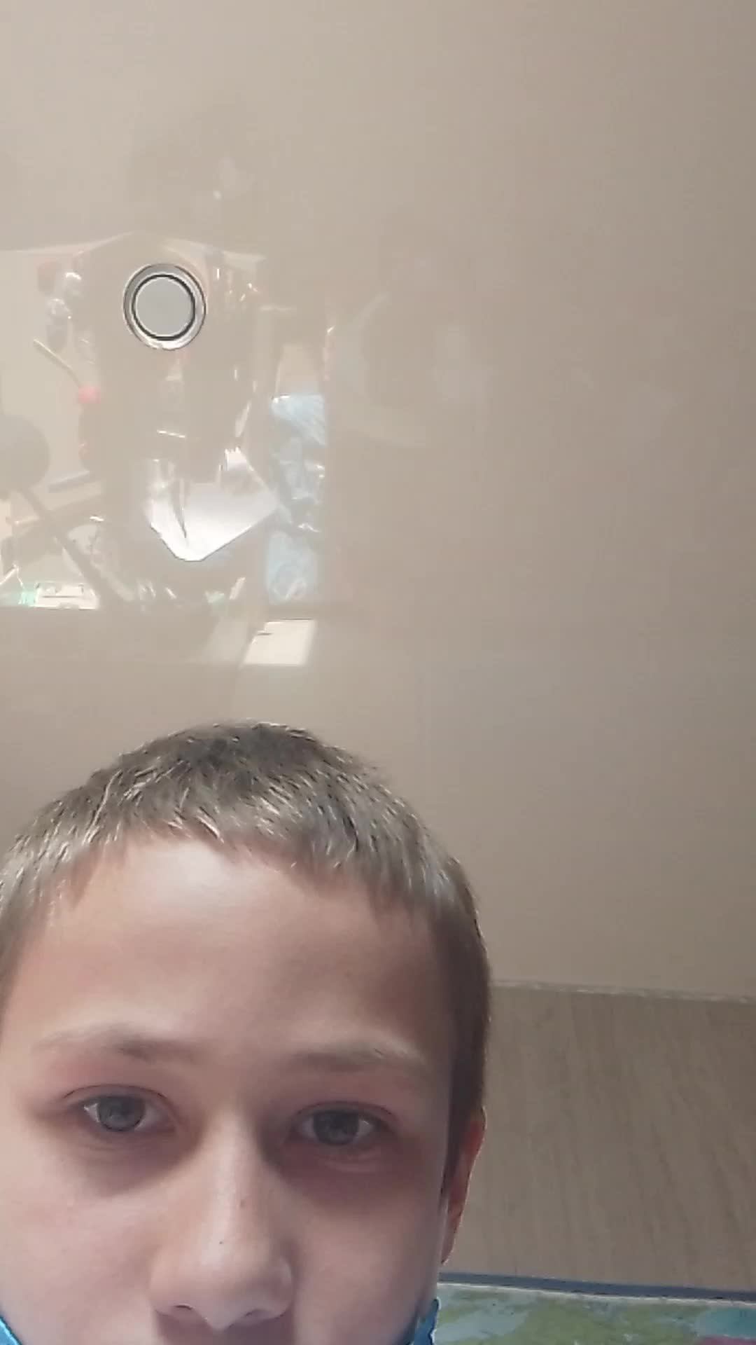 пробуем говно у друга дома