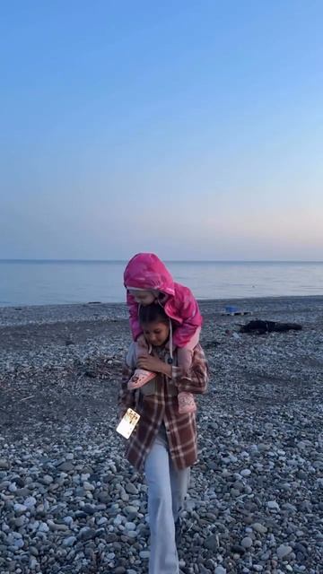 НАСТЯ | День 29. Приседаю за каждого нового подписчика