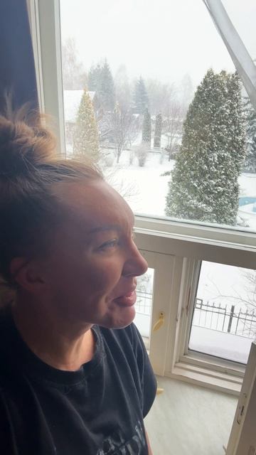 Всем доброе утро! Друзья, а какая погода сейчас за вашим окном?