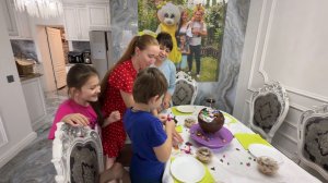 Едем к детям. Отмечаем день рождения внука. Подарки и сюрпризы. Попали на новоселье.