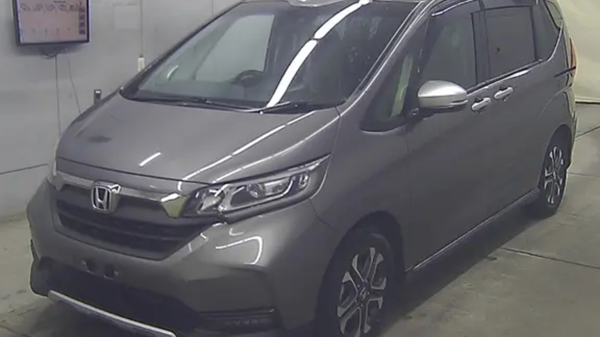 Продаю Honda Freed CROSSTAR 2023