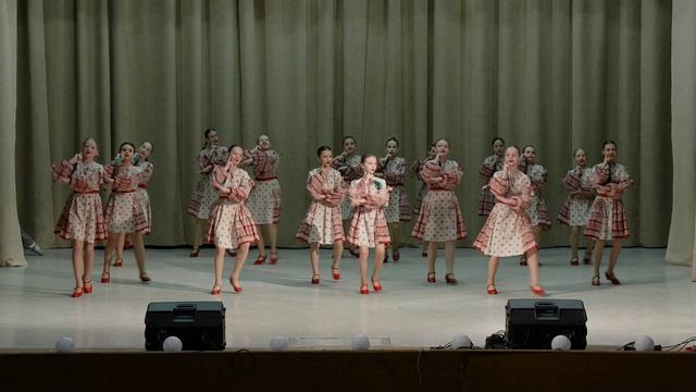 Народный танец - 