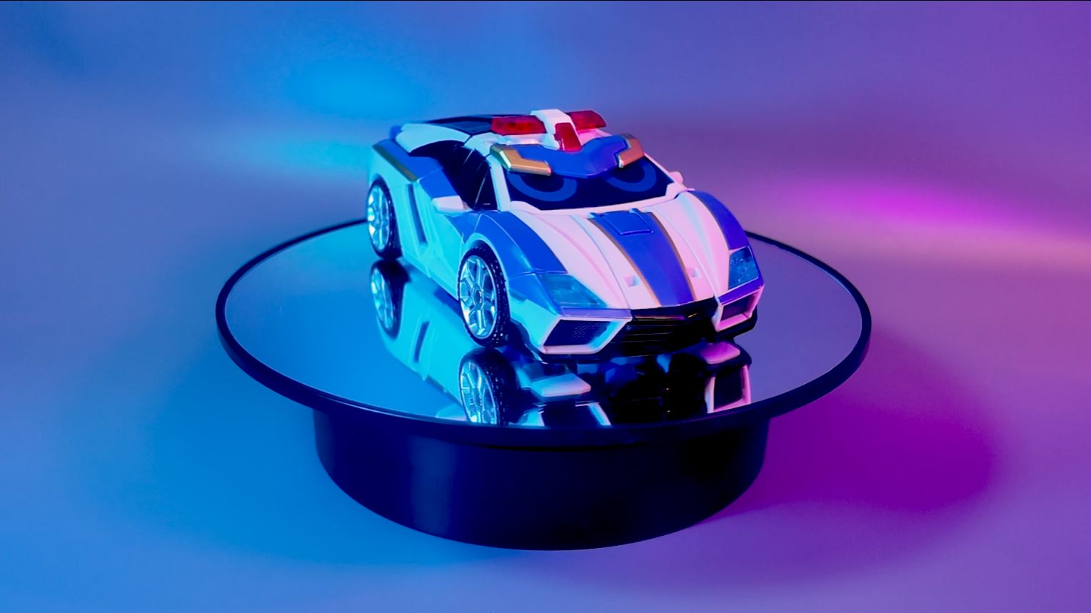 Роботония_Metal Cardbot / Podium Preview