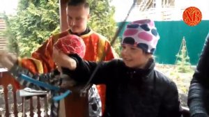 Под звон колоколов пасхальных