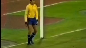 Суперкубок УЕФА 1975 год . первый матч Бавария Мюнхен - Динамо Киев 0 : 1 .