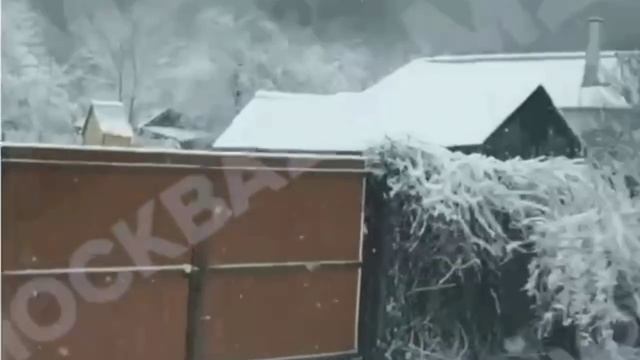 В Подмосковье зима — Зарайский район мощно засыпало снегом. Тем временем до лета чуть больше месяца