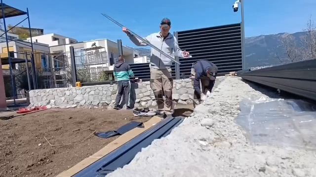 Как установить забор Жалюзи СтроимВсë