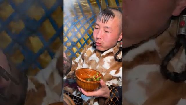 Эти пухлые, круглые пельмени с мясной начинкой — их вкус просто невероятен. #еда #вкусно