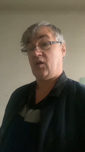 Мир делится...