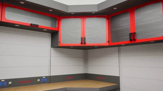 Видео обзор оснащения слесарной мастерской KronVuz-KV-10000