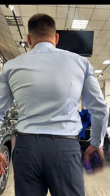 Уверенна в своем менеджере #автосалон #тренд