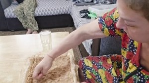 говядинка,бяляшики,пирог из ягодного кАмпоту на песочной подушке с меренгой. шашлых печёнки