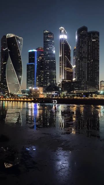 G U R O V «Этот город не спит»