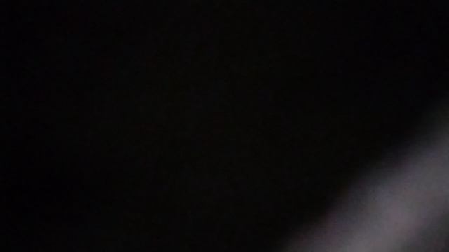 На теплоходе музыка играет