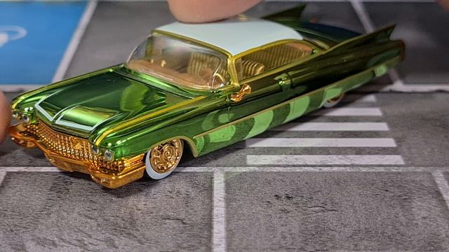 2026.04.16 MECHANIC 1_64 CADDILAC COUPE DEVILLE (2000)