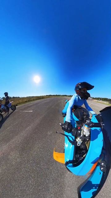 Катя Алмаз мото девушка на Дукати Ламборгини