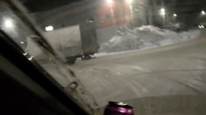 Вот так некие водители возят посылочки!!!