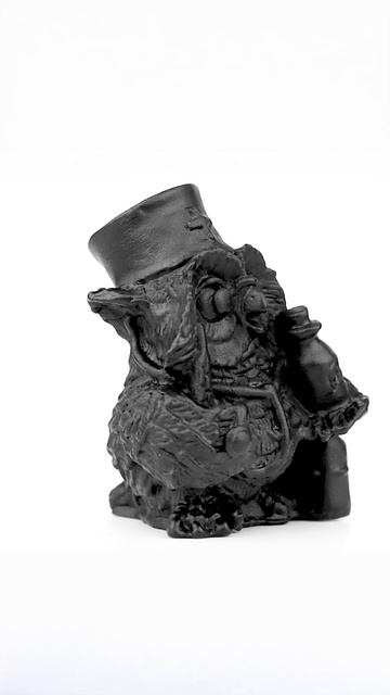 Статуэтка чугунная 