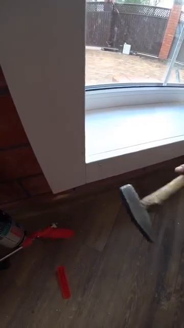 Сверление гвоздем ✏️

Хотите, чтобы чистовая доска не лопалась, когда вы вбиваете в неё гвоздь?