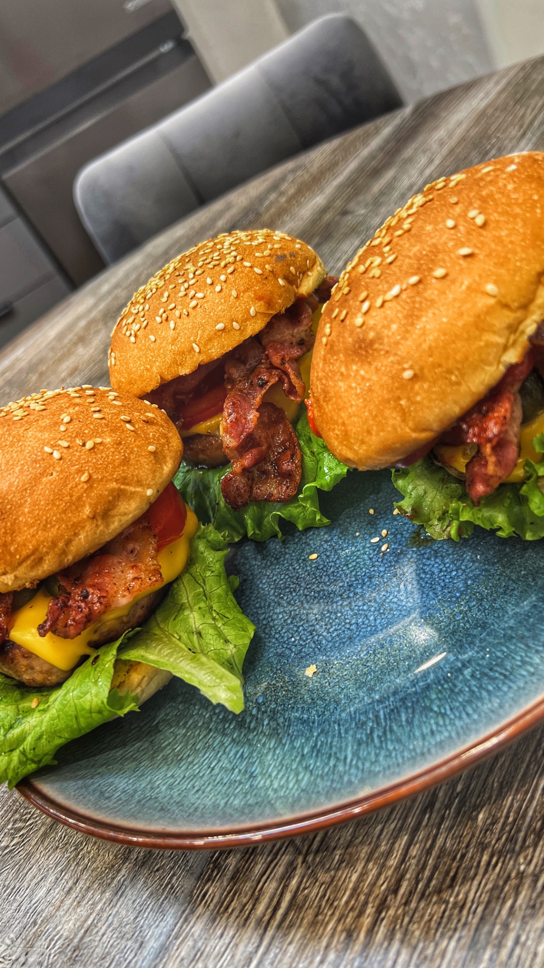 Берлога-это не только путешествия и разврат, но и вот такой вот лайфстайл)