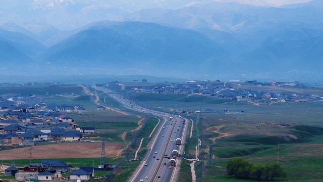 315 ТОНН В ДВИЖЕНИИ. ТРИ МОДУЛЬНЫХ ПРИЦЕПА В ДЕЛЕ