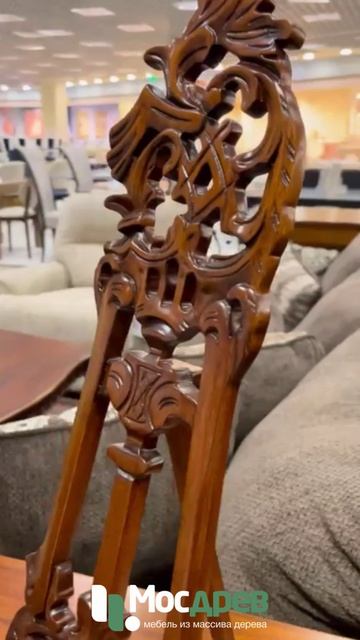 Подставка для картин 52 см МИГ230 из красного дерева от фабрики Satin Furniture (Индонезия)