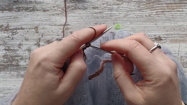 отделение рукавов при вязании сверху вниз