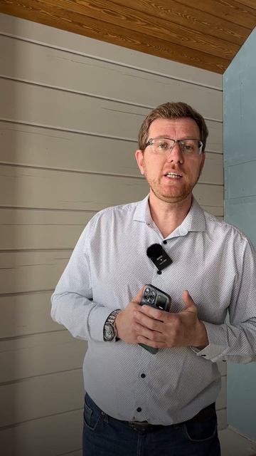 Вагонка или планкен на потолок?