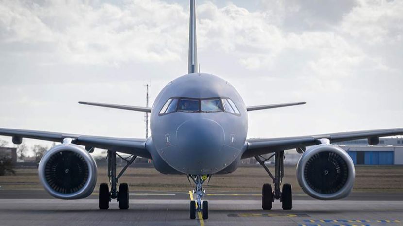 Следовавший из Петербурга в Стамбул самолет экстренно приземлился в Румынии