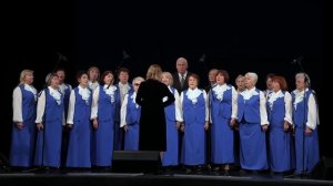 "Хор ветеранов" Калининградской железной дороги г. Калининград. Песня "Старинные вальсы"