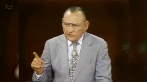 ПОЧЕМУ ЛЮДИ БОЛЕЮТ? | Божественное исцеление #1 — Лестер Самралл Христианская проповедь