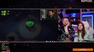 Анастасиз УЧИТ ИГРАТЬ Брайна Мапса в R.E.P.O. Реакция