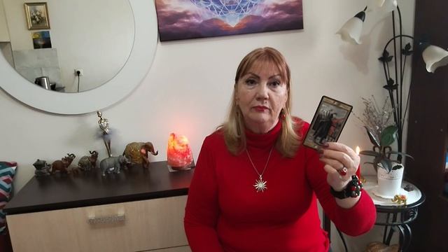 Прогноз на май для Тельцов на картах Таро