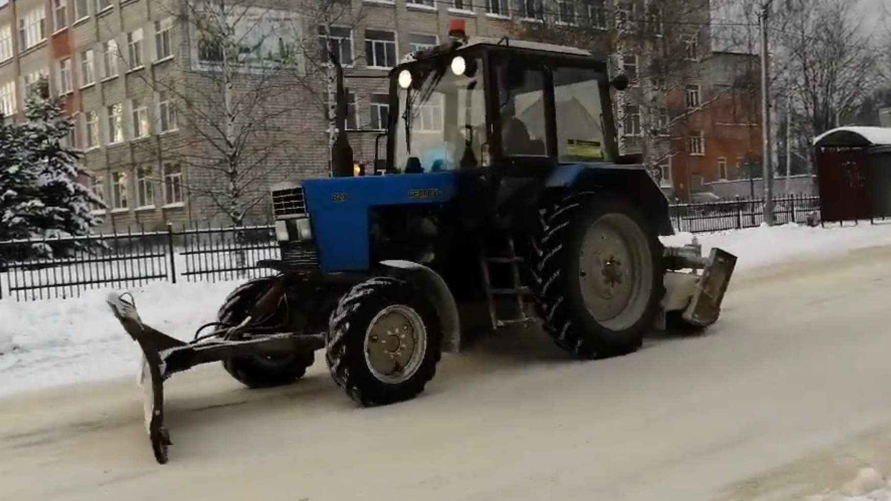 очистка дорог от снега 260 часть снято в 2023 году