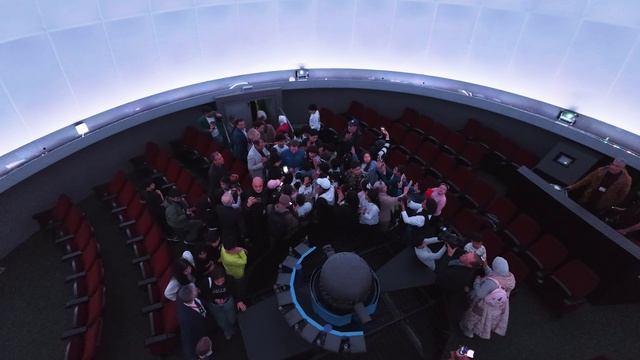 Российский космонавт Кирилл Песков в Городе наук Туниса, 18.04.26