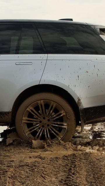 DEFENDER vs Range Rover. Кто лучше? Промо 1