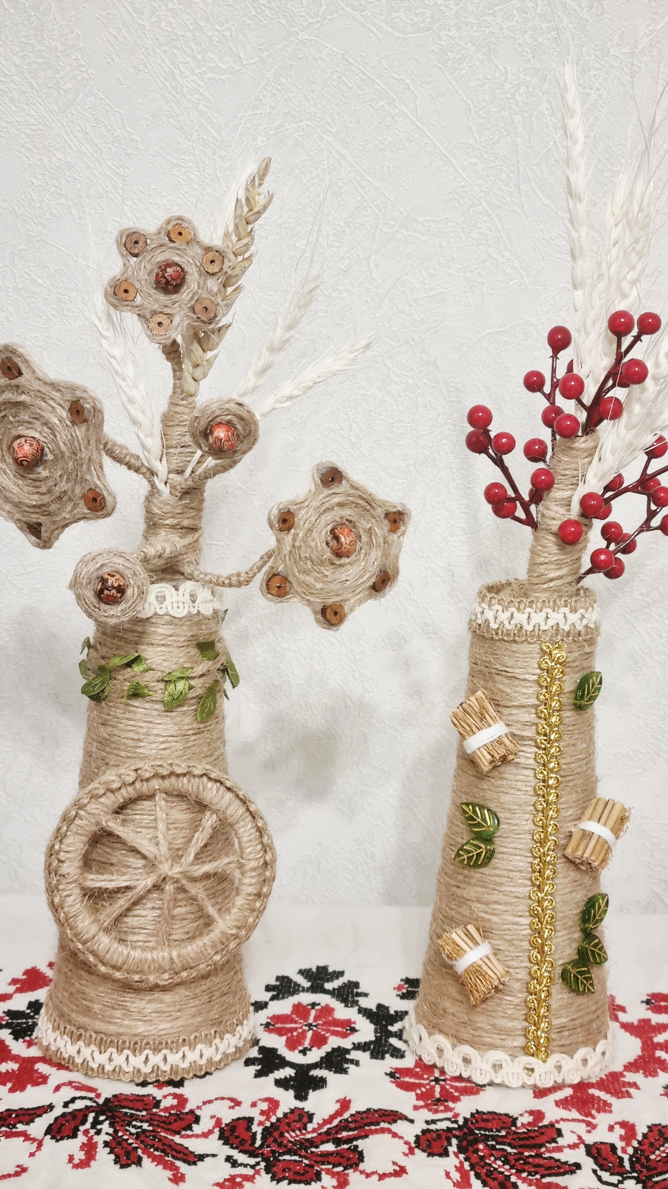 Декоративные вазы из джута