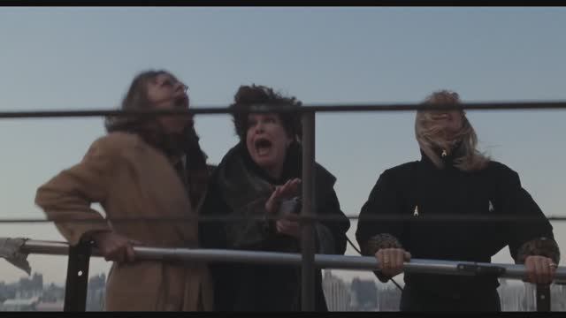 Поездка в люльке / Клуб первых жен (1996)