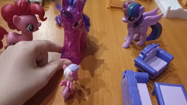 На даче. Звездочка претварилась больной (часть 2 )