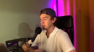 Муж встретил меня на выписке с мусорными пакетами с вещами: «Мама решила, что с младенцем шумно!»
