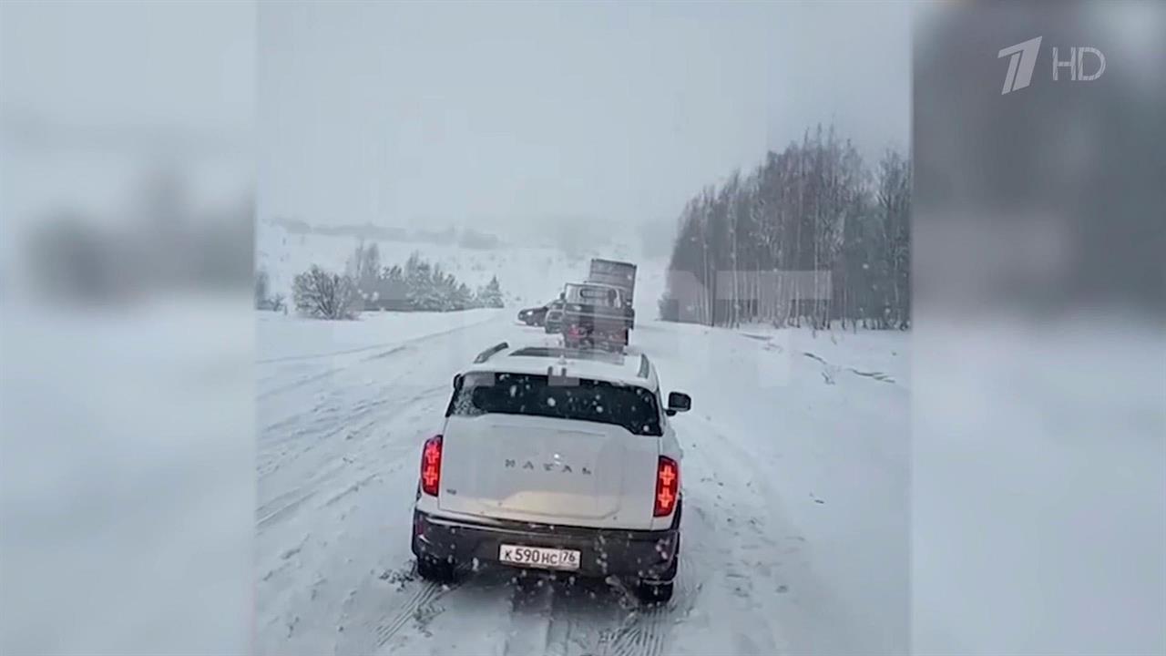 Снег и заморозки вновь ожидаются этой ночью в столичном регионе.