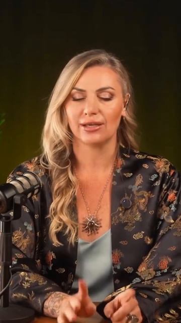 Ты не запуталась. Иногда мы слишком умны для собственного счастья.