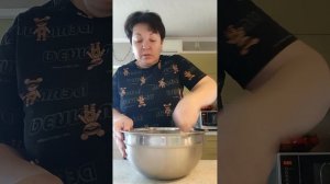 Замесила тесто для хлеба 🍞