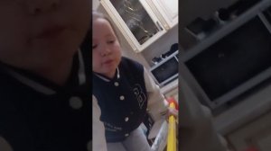 Пов: те самые 2 дебилки Алиса эмка264 нн чёлка (моя подруга), 🐶