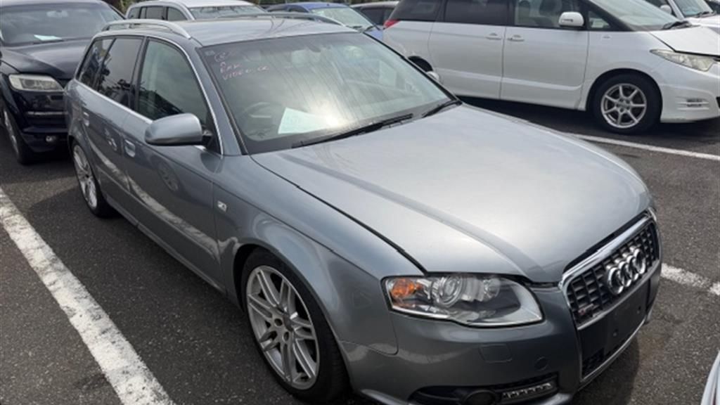 Share 8EAUKF-WAUZZZ8E88A119256