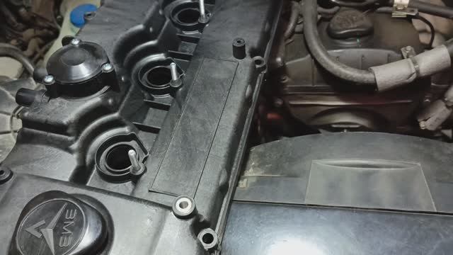 Замена клапанной крышки на Уаз Патриот. Тест катушек на герметичность