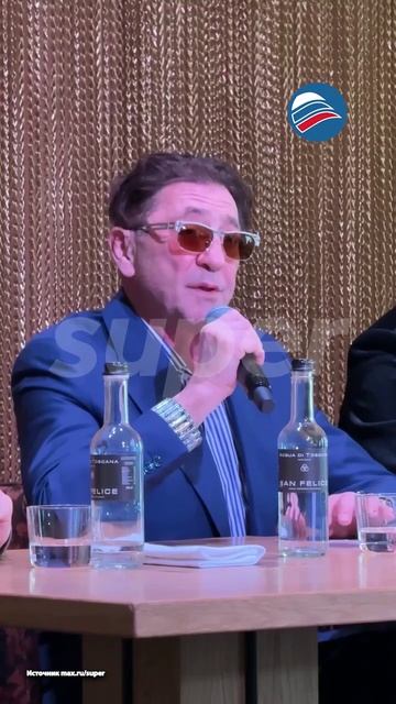 Лепс планирует взять детей из детского дома